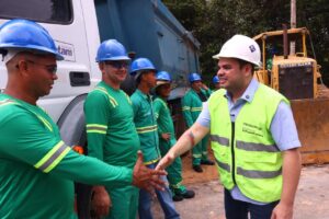 Roberto Cidade anuncia retomada da fase final das obras da AM-010 em Rio Preto da Eva