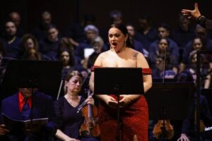 Teatro Amazonas recebe apresentação da cantata ‘Carmina Burana’ neste sábado