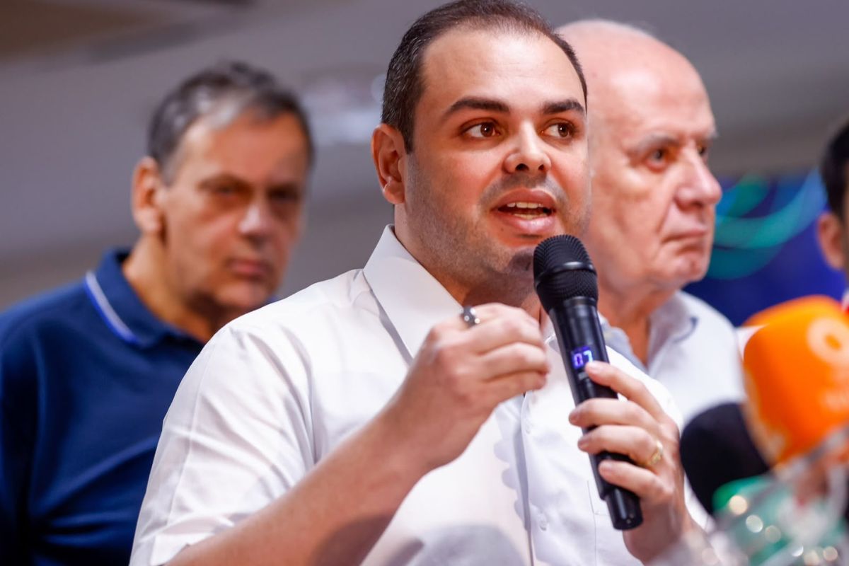 Roberto Cidade durante agenda oficial no Amazonas