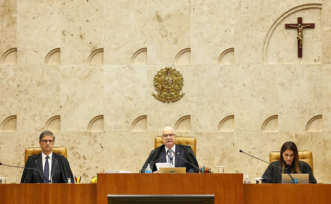 Julgamento de Moraes e Vorcaro será realizado pelo plenário do STF nesta terça-feira.